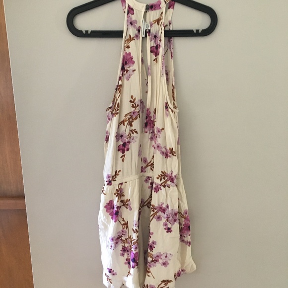 Flower Pattern Romper - Picture 2 of 2